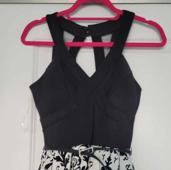 Black & White Party Dress - Picture 7 of 13